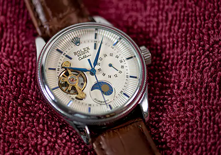 Buy Watches Online in St. Petersburg, FL